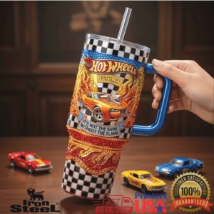 Hot Wheels Challenge Accepted 1968 Flame Retro Racing Collector 40oz Insulated Travel